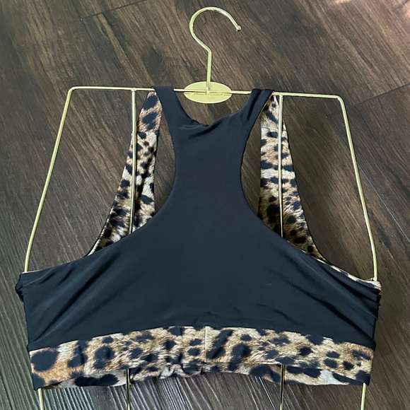 LEOPARD PRINT TWIST SPORTS BRA - Picture 4 of 4